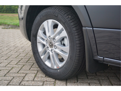 41435182-mercedes-benz-sprinter-17