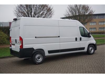 41906204-citroen-jumper-5