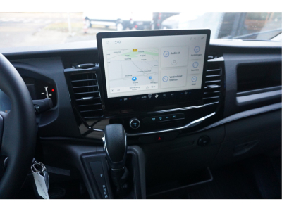 42144808-ford-transit-14