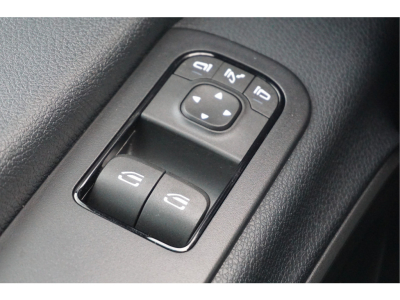 42171081-mercedes-benz-sprinter-17