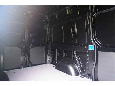 42172527-mercedes-benz-sprinter-8