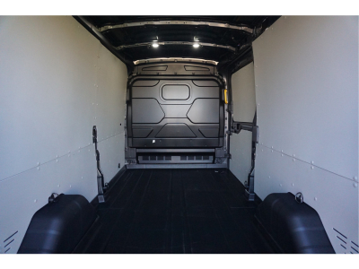 42212949-ford-transit-7