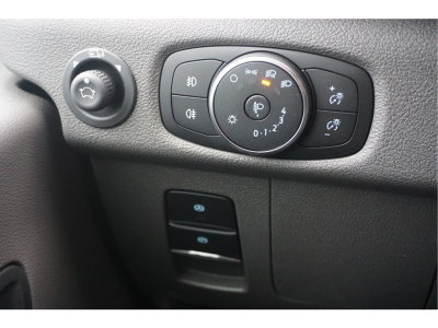 42218202-ford-transit-15