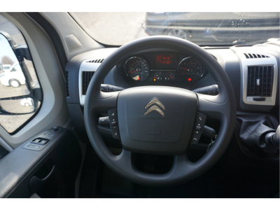 42312161-citroen-jumper-10