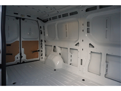 42911678-renault-master-8