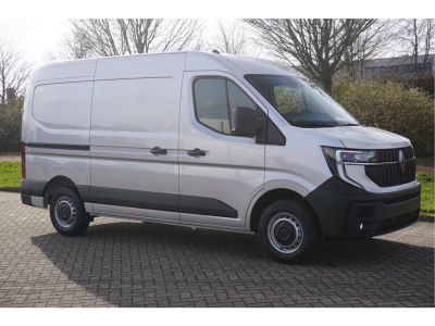 43005489-renault-master-7