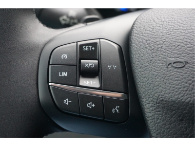 43086906-ford-transit-15