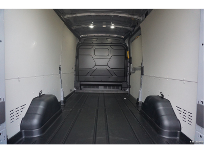 43573639-ford-transit-7