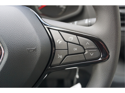 43764346-renault-trafic-15