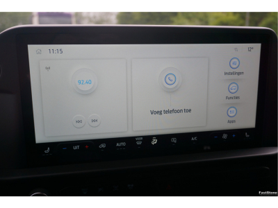 44750605-ford-transit-custom-11