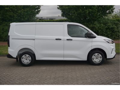 44750605-ford-transit-custom-5