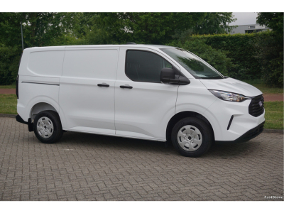 44750605-ford-transit-custom-6