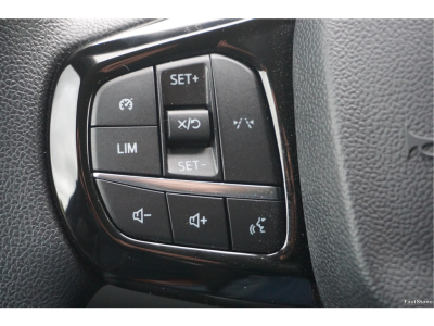 44771359-ford-transit-custom-16