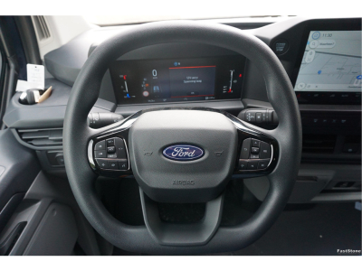 44771359-ford-transit-custom-9