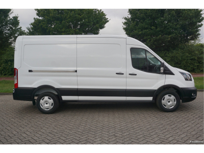 45257042-ford-transit-5