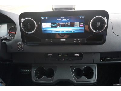 47569152-mercedes-benz-sprinter-9