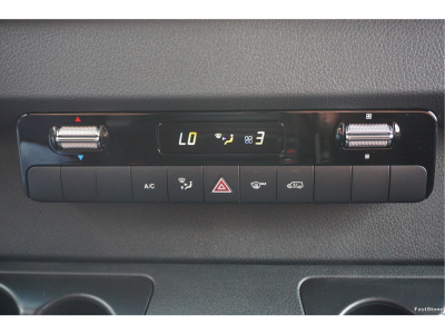 47643037-mercedes-benz-sprinter-13