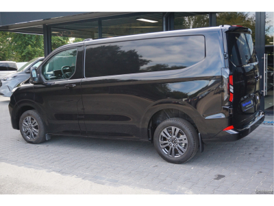 47942334-ford-transit-custom-3