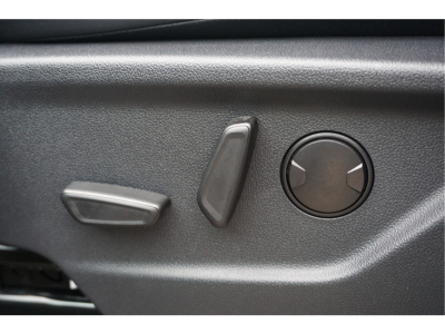 47964539-ford-transit-custom-21