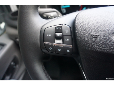 47981922-ford-transit-13