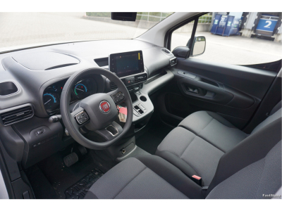 48017571-fiat-e-doblo-9