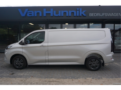 48287413-ford-transit-custom-2