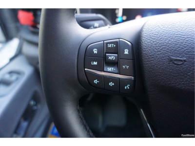 48905812-ford-transit-13