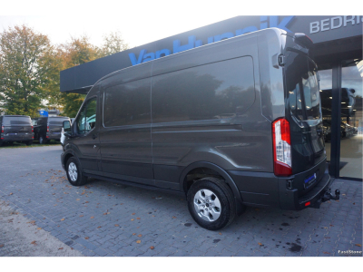 48906238-ford-transit-3