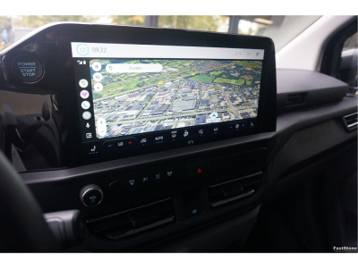 48910570-ford-transit-custom-11