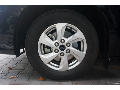 48910570-ford-transit-custom-16