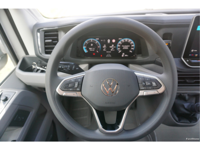 49277258-volkswagen-crafter-10