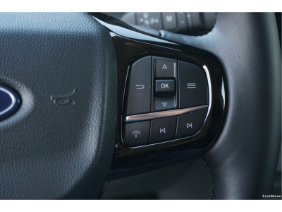 49338916-ford-transit-custom-11