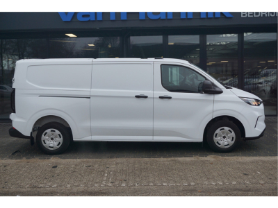 50044885-ford-transit-custom-5