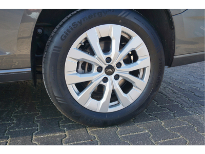 51162902-ford-transit-connect-13