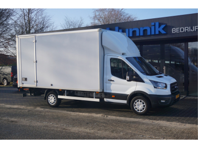 51197781-ford-transit-7