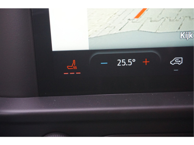 51359223-ford-transit-custom-12