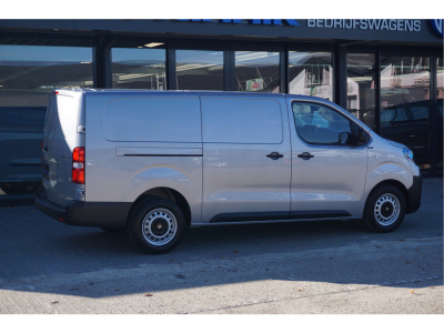 51730056-citroen-jumpy-4