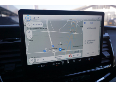 51755056-ford-transit-12