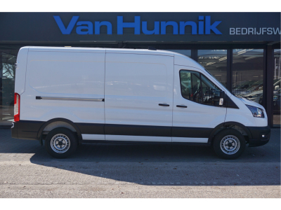 52166685-ford-transit-5