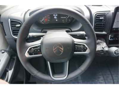 52177671-citroen-jumper-11