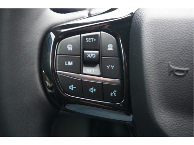 52369826-ford-transit-custom-13