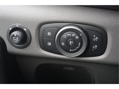 52746568-ford-transit-16