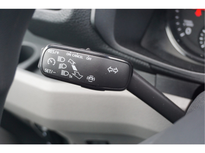 53985081-volkswagen-crafter-12