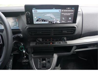 54985817-opel-vivaro-8