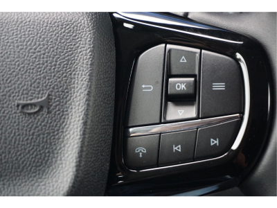 55502184-ford-transit-custom-11