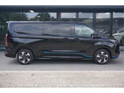 55502184-ford-transit-custom-5