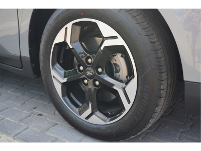 56421416-ford-transit-courier-17