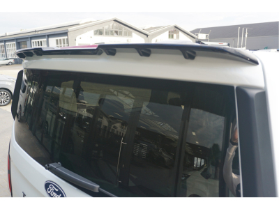 57011196-ford-transit-custom-27