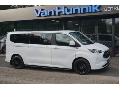 57011196-ford-transit-custom-7