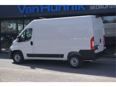 57089027-citroen-jumper-3